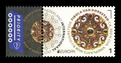 2025 Нидерланды 4389С Европа. Национальные археологические открытия. Фибула из Дорестада (перф. 14)